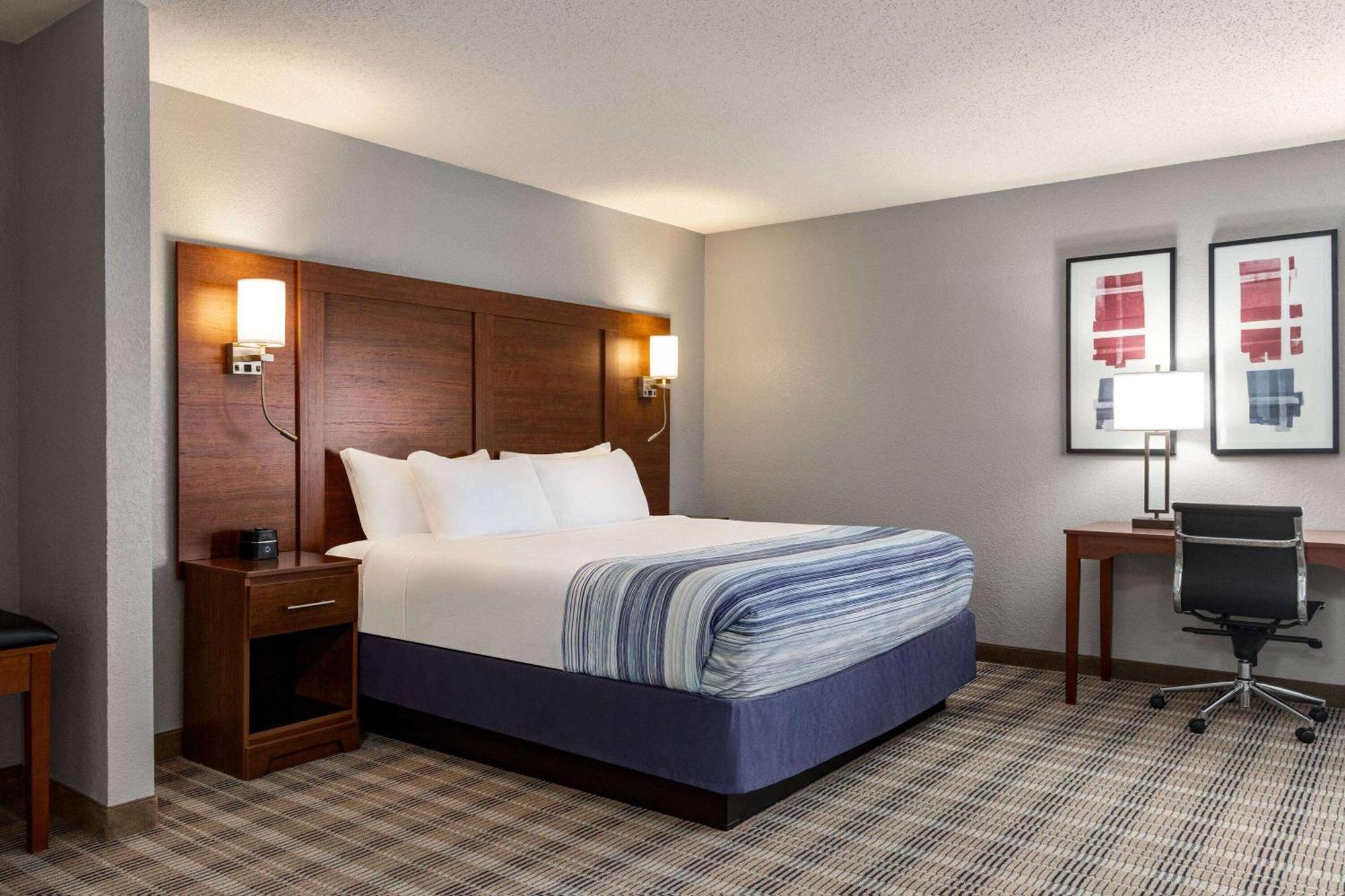 Americinn By Wyndham Williamsburg Eksteriør bilde