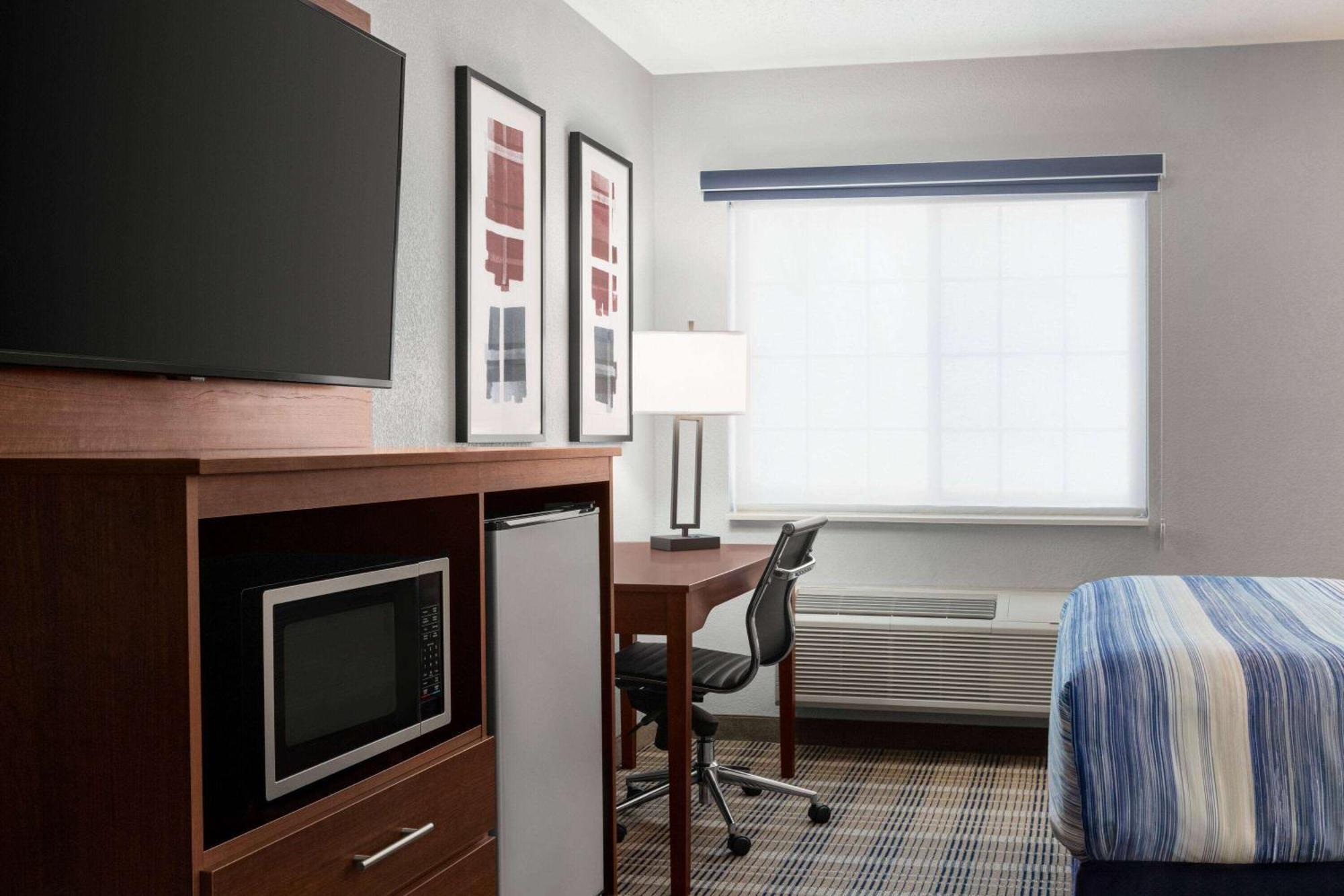 Americinn By Wyndham Williamsburg Eksteriør bilde
