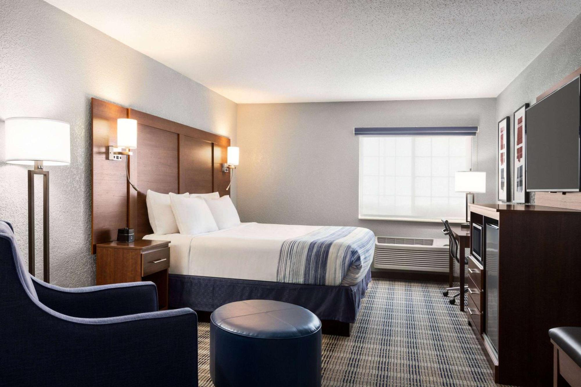 Americinn By Wyndham Williamsburg Eksteriør bilde