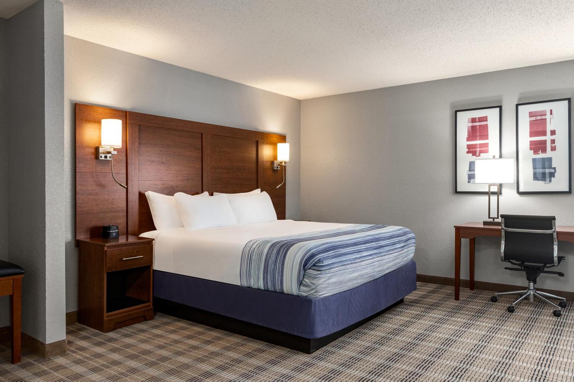 Americinn By Wyndham Williamsburg Eksteriør bilde